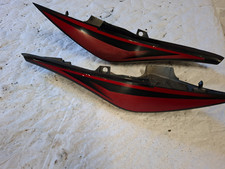 2 CARENAGES LATERAUXYAMAHA 600 FZ6 S2