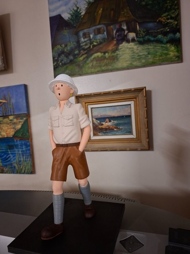 Figurine tintin congo 30cm - au,