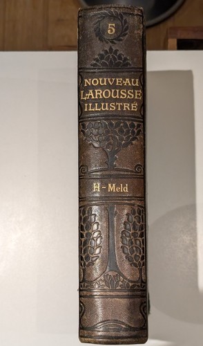 Nouveau larousse illustré - larousse,