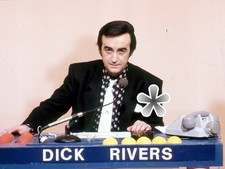 LOT 9  PHOTOS DICK RIVERS EXE