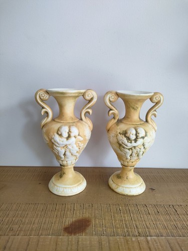 Paire vase anse en - de, À