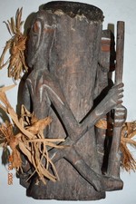 PAPUA NEW GUINEA ASMAT DRUM, 2 FIGURES. HDWD 12" 1900S