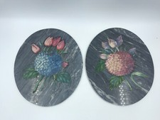 Paire de plaques de marbre avec fleurs peintes signées E.G. (Hortensia & Tulipe)