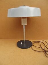 ancienne lampe de bureau PHILIPS LOUIS KALFF VERS 50.60 en tole laqué et chrome