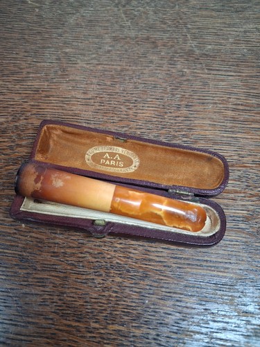 Fume cigarette ancien a - fume-cigarette, a.a