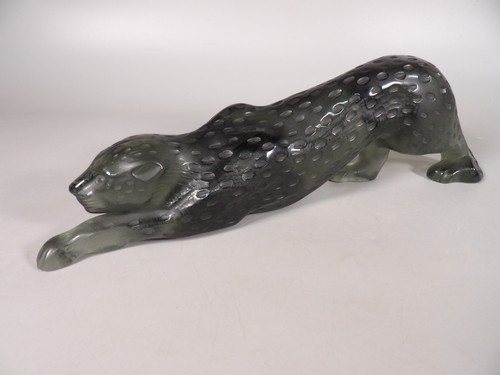 Sculpture panthère en - de,