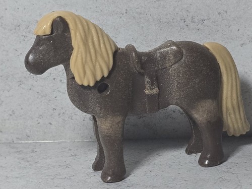 Playmobil poney et selle - ,