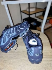 tn nike