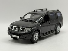 Nissan Pathfinder 2005 1/43