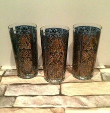 VINTAGE GLASS ICE TEA WATER TUMBLERS 2 GOLD AND I AQUA BLUE LOT OF 3 PCS