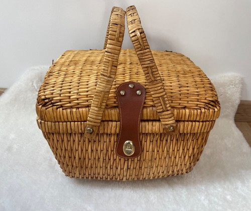 Ancien panier pique nique - ancien, pique-nique