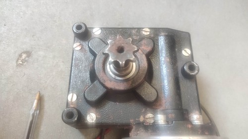 Moteur méchoui tourne broche - moteur,