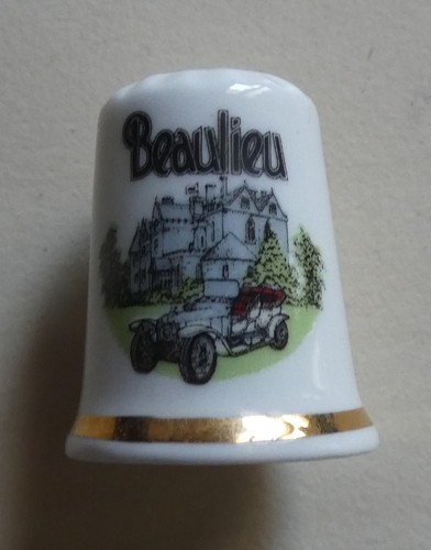 Dé coudre porcelaine - à,