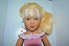 petitcollin poupee neuve