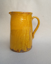 Ancien pichet broc en terre