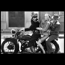 Photo F.026086 GENE KELLY BARBARA LAAGE (THE HAPPY ROAD) 1957 RENE GILLET MOTO