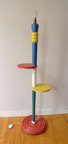 Ancien lampadaire bois - en,