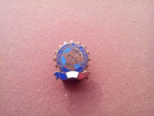  VESPA CLUB DE FRANCE PIN WITH ENAMELS ORIGINAL ACCESSORY OF THE ERA SEE PHOTO