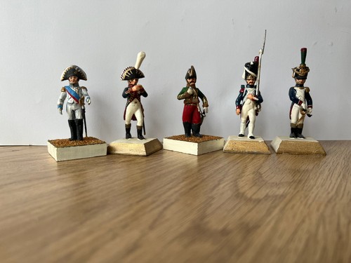 Lot figurines bois - lot,