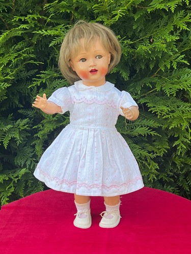 Jolie poupée raynal nadine - jolie,