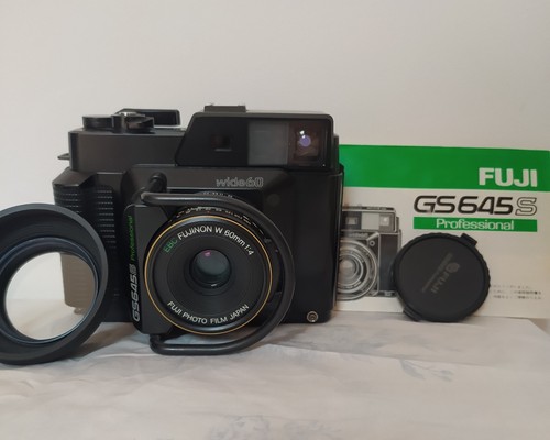 Appareil photo moyen - , format