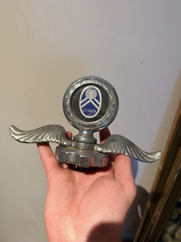 Mascotte automobile bouchon - mascotte,