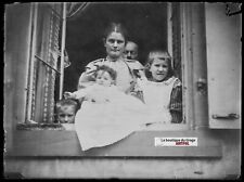 Antique Photo Glass Plate Negative Black & White 9x12cm Family Window Kids