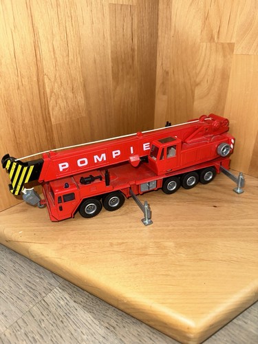 Camion grande grue - 1/50,