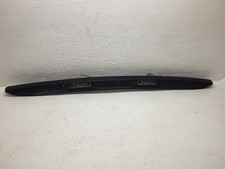 Cache avec lumière de plaque