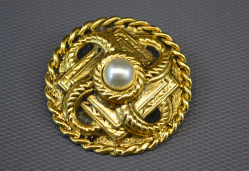 Bijou createur broche en - bijou,