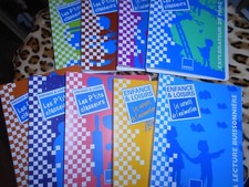 Lot 9 classeur Enfance &