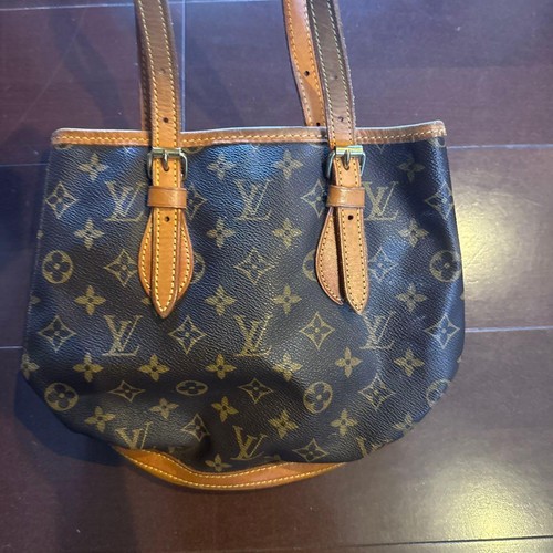 Louis vuitton monogram handbag - louis,
