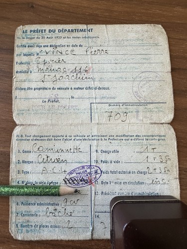 Document administratif - document,
