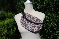 Sac banane bandouliere leopard
