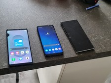 lot 3 Samsung galaxy