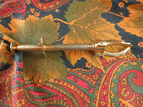 Ancienne petite pince - petite,