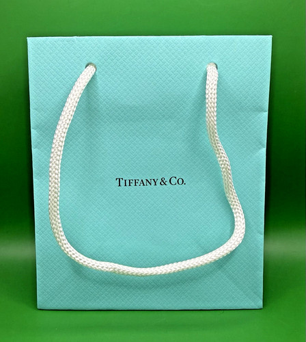 Tiffany small blue empty - co,