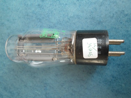 Tube miniwatt testé - ,