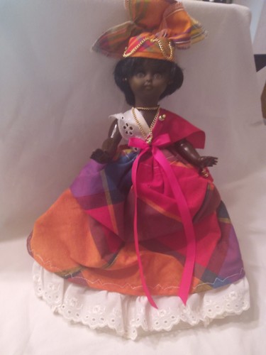 Petitcolin poupee folklorique - poupee,