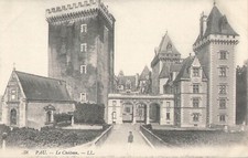 64 PAU LE CHATEAU 72230