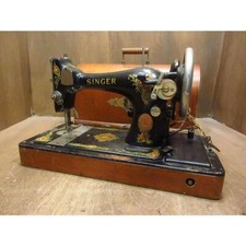 Ancienne machine à coudre