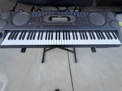 Casio 1600 piano keyboard - wk,