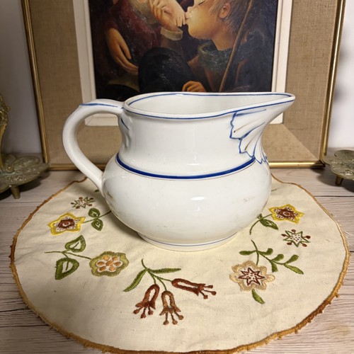 Ancien broc toilette ventru - ancien, de