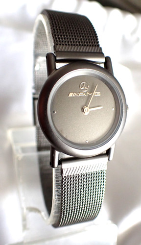 Jolie ancienne fine montre - ,