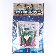 Collection de figurines buste