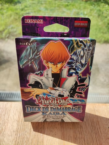 Deck de démarrage - yu-gi-oh!,