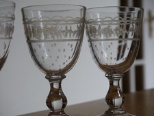 BACCARAT CRYSTAL 3 ANTIQUE GLASSES FOR CELLAR LIQUEUR NAP III ENGRAVING 19 EME 7.5cm