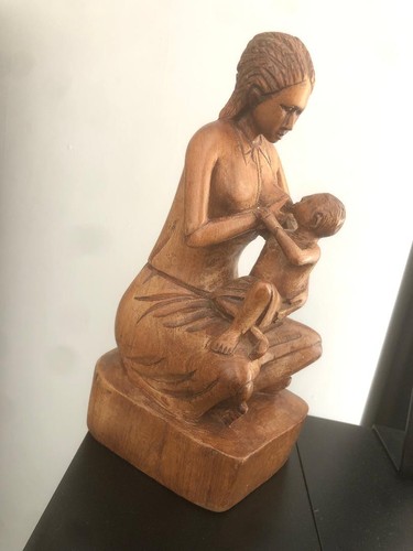Sculpture africaine maternité