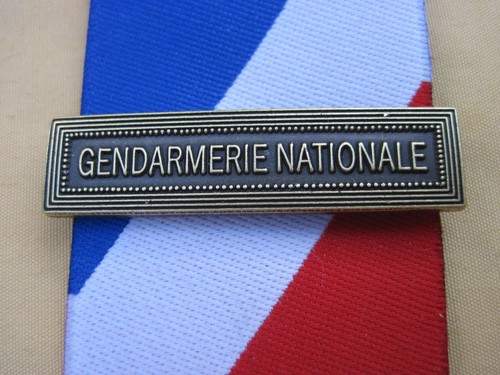 Agrafe gendarmerie nationale - agrafe,