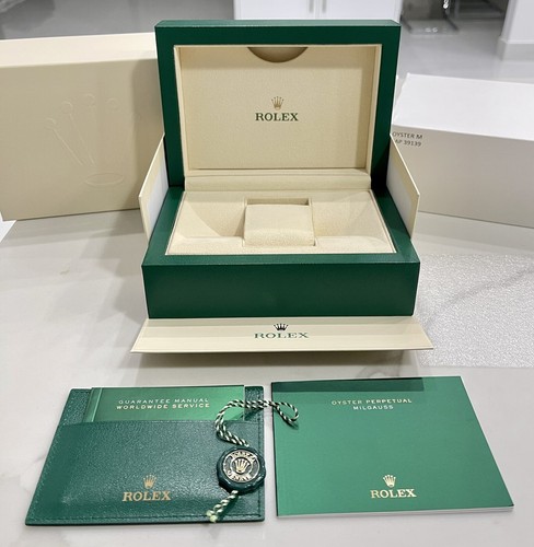 Authentic rolex watch box - watch,